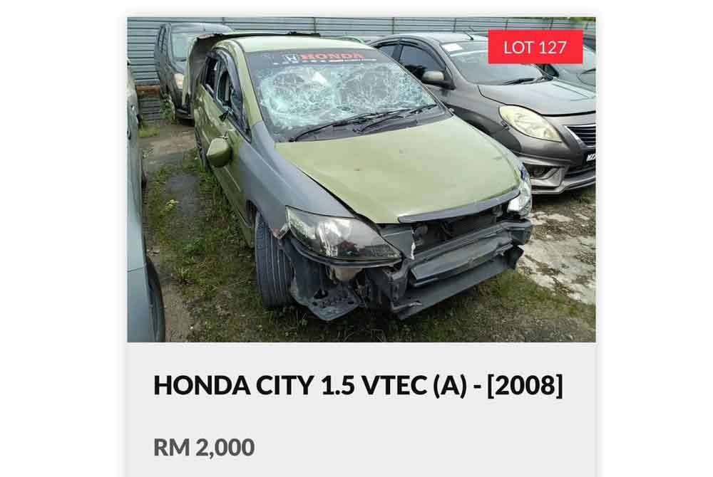 Sebuah laman sesawang berkaitan lelongan kenderaan menyenaraikan kereta jenis Honda City tersebut untuk dibida.