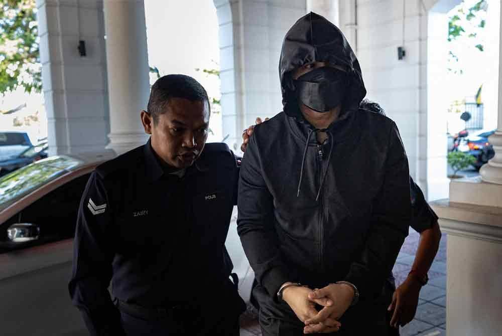 Pegawai kanan polis, Mohd Nazri Abdul Razak didakwa membunuh Muhammad Zaharif di Jalan Taman Jati 1 berhampiran SMK Jati pada 15 Disember 2023. Foto Bernama