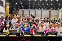 Kebaya kini diiktiraf sebagai warisan kebudayaan tidak ketara UNESCO.