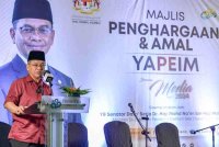 Menteri di Jabatan Perdana Menteri (Hal Ehwal Agama), Datuk Dr Mohd Na’im Mokhtar berucap pada Majlis Penghargaan dan Amal YaPEIM Bersama Media 2024 di sebuah hotel pada Jumaat. Foto Bernama