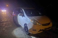 Kenderaan jenis Perodua Alza yang terlibat nahas mengorbankan seorang penunggang motosikal di Jalan Panching Utara berhampiran Kampung Sungai Atong di sini pada Jumaat. Foto FB Polis Trafik Kuantan