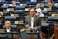 Anwar ketika sesi Waktu Pertanyaan Perdana Menteri (PMQT) di Dewan Rakyat pada Selasa.