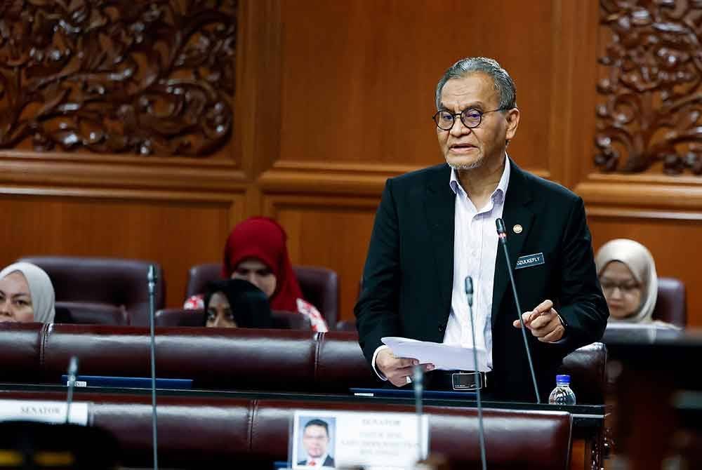 Dr Dzulkefly pada Mesyuarat Ketiga Penggal Ketiga, Majlis Parlimen ke-15 Dewan Negara di Bangunan Parlimen pada Rabu. Foto Bernama