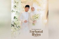 Farhatul Fairuzah selamat bergelar isteri kepada pilihan hatinya, Mohammad Ilham Amri dengan sekali lafaz pada Sabtu. Foto Facebook Farhatul Fairuzah