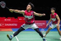 Nur Izzuddin Rumsani-Goh Sze Fei terpaksa akur tewas kepada Kim Astrup-Anders Skaarup Rasmussen pada aksi final di Hangzhou.