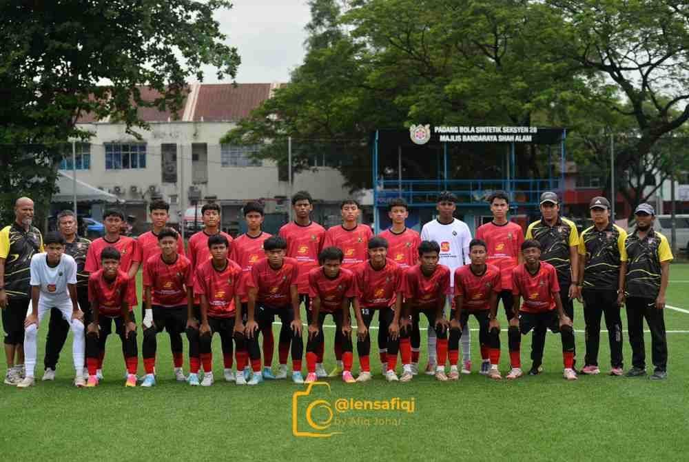 SMK Tinggi Kajang tekad cipta sejarah dalam perlawanan akhir Piala Datuk Mokhtar Dahari B-15.