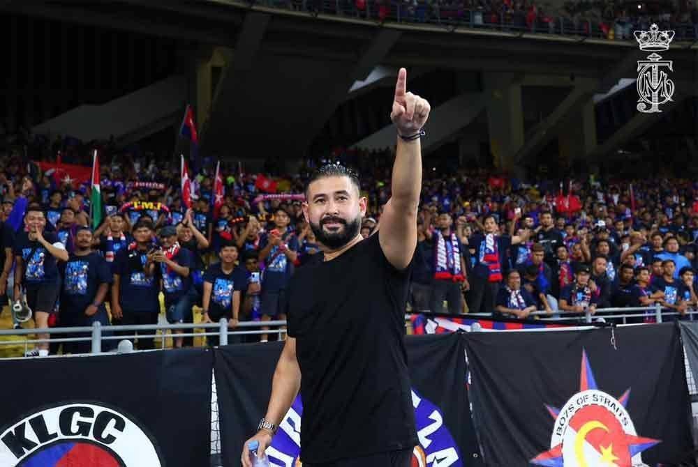 Tunku Ismail dilihat menjadi watak penting menggerakkan revolusi Harimau Malaya.