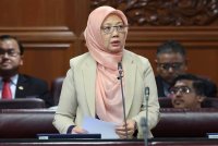 Dr Zaliha pada Mesyuarat Ketiga Penggal Ketiga, Majlis Parlimen ke-15 Dewan Negara di Bangunan Parlimen hari ini. Foto Bernama