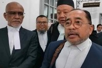 Rosli Kamaruddin ketika ditemui di luar Mahkamah Tinggi Johor Bahru pada Rabu.