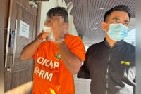 Suspek ditahan pada Rabu selepas dipercayai meminta wang daripada seorang wanita sebanyak RM80,000.