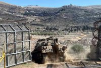 Kereta kebal milik Israel menceroboh garisan gencatan senjata di Bukit Golan pada 8 Disember lalu.