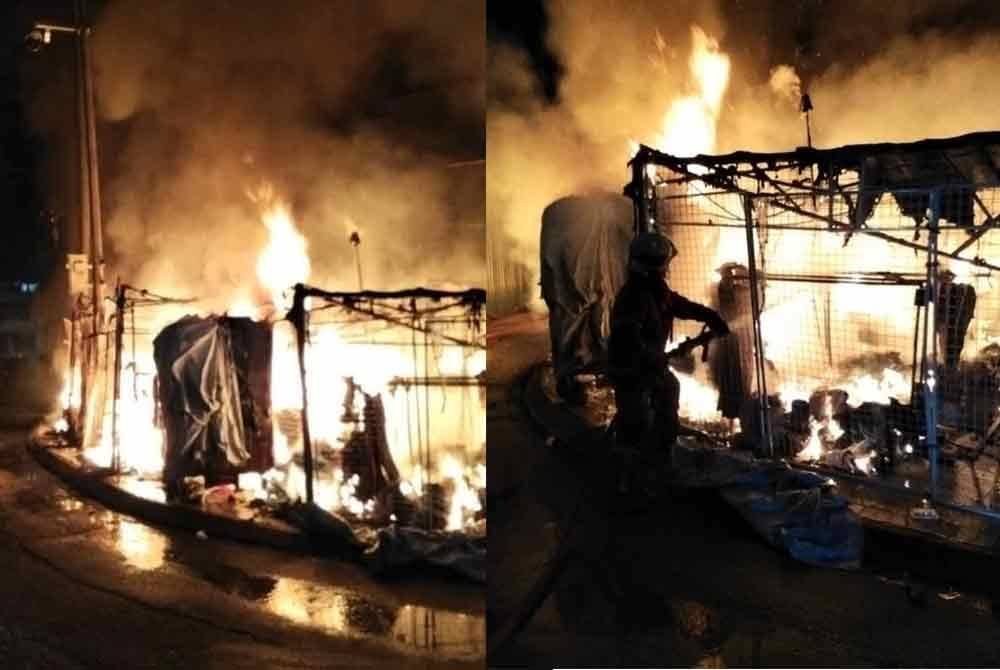 Keadaan gerai berhampiran Plaza TAR, Jalan Tuanku Abdul Rahman terbakar pada Selasa.