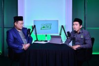 USTAZ ABDUL HADI (kanan) bersama hos, Azman Mohd Nawi dalam Podcast POV Sinar Islam Plus dibawakan khas oleh MAINS. 