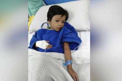 Muhammad Hadif memerlukan dana orang awam sebanyak RM95,000 untuk pembedahan segera.