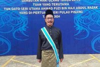 Pelawak dan pelukis, Imuda menerima anugerah Darjah Setia Pangkuan Negeri (D.S.P.N) yang membawa gelaran Datuk sempena Hari Ulang Tahun Ke-75 Yang di-Pertua Negeri (TYT) Pulau Pinang, Tun Ahmad Fuzi Abdul Razak.