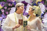 Pasangan sensasi Indonesia, Rizky Febian dan Mahalini dilaporkan sudah bernikah semula, seperti yang disarankan Mahkamah Agama Jakarta Selatan pada November lalu.