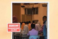 Pada hari ini, calon akan menduduki kertas 1 dan 2 subjek Sejarah, satu perjuangan yang penting kerana ia merupakan subjek wajib lulus untuk mendapatkan sijil. Foto Bernama