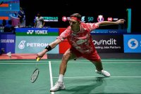 Axelsen kalah kepada pemain Hong Kong dalam saingan awal Terbuka Malaysia di Bukit Jalil pada Selasa. - Foto Bernama.