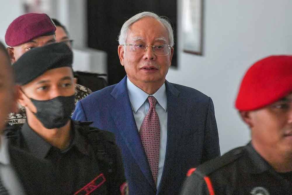  Najib Tun Razak