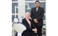 Tonggak utama kejayaan Klinik Pergigian Azman di Cyberjaya iaitu Dr. Azman Ahmad Naspu dan isteri beliau yang juga Pengarah Urusan Klinik Pergigian Azman, Qadratullil.