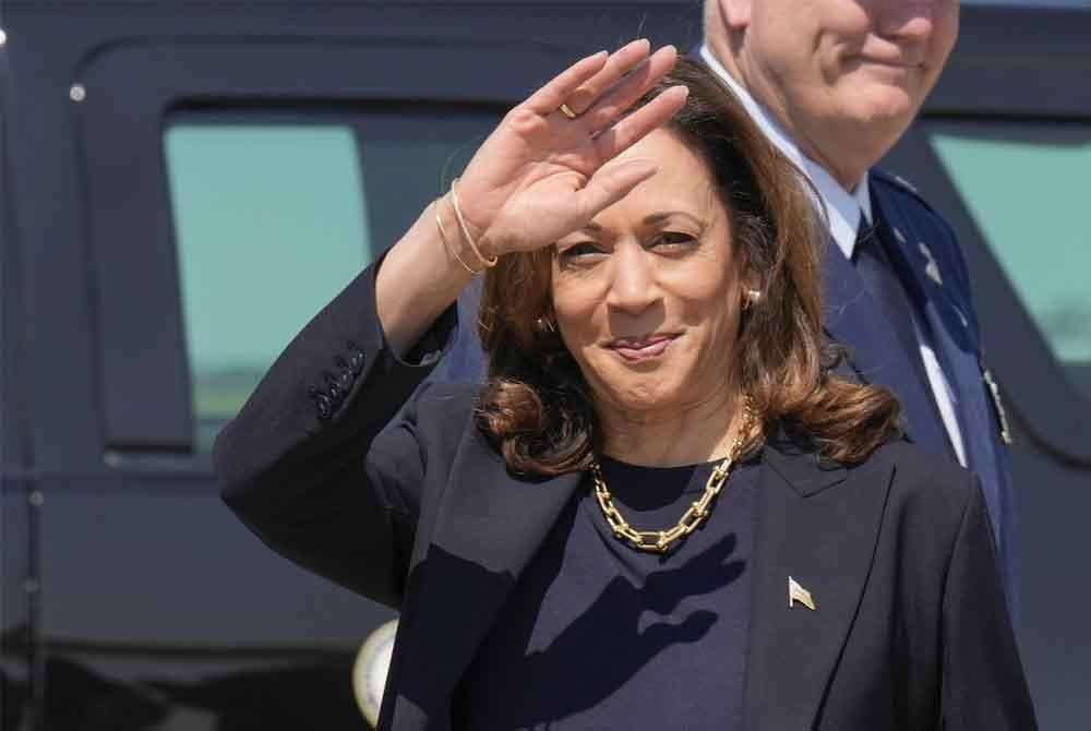 Kamala Harris memutuskan untuk membatalkan lawatannya ke Singapura, Bahrain dan Jerman berikutan kebakaran hutan di Los Angeles dan kawasan sekitarnya.