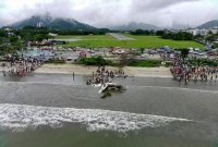 Sebuah pesawat yang membawa lima penumpang meletup di Ubatuba, di pantai Sao Paulo, Brazil, pada Khamis.