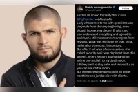 Khabib Nurmagomedov mendakwa dilayan secara kasar oleh seorang kru kabin wanita dari awal menaiki pesawat penerbangan Frontier Airlines.