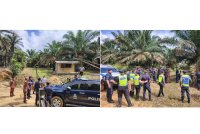 Operasi mencari dan menyelamat seorang lelaki warga emas yang dilaporkan hilang selepas memasuki kebun kelapa sawitnya di Batu 17, Kahang, Kluang. Foto PDRM