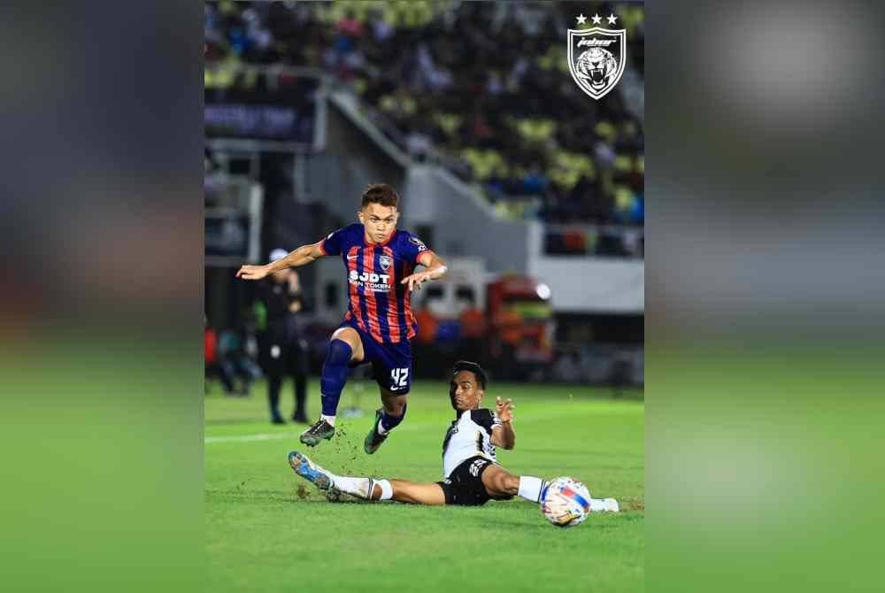 Arif Aiman menyumbang dua gol buat JDT di Stadium Sultan Mizan Zainal Abidin. Foto: JOHOR Southern Tigers