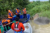 Mayat kanak-kanak berkenaan ditemukan sekitar jam 10.20 pagi. Foto IPD Kota Tinggi