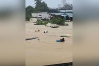 Situasi banjir yang melanda Sarawak adalah yang terburuk dalam sejarah susulan hujan berterusan di beberapa tempat termasuk Bintulu, Serian, Samarahan, Kuching, Miri dan Sibu.