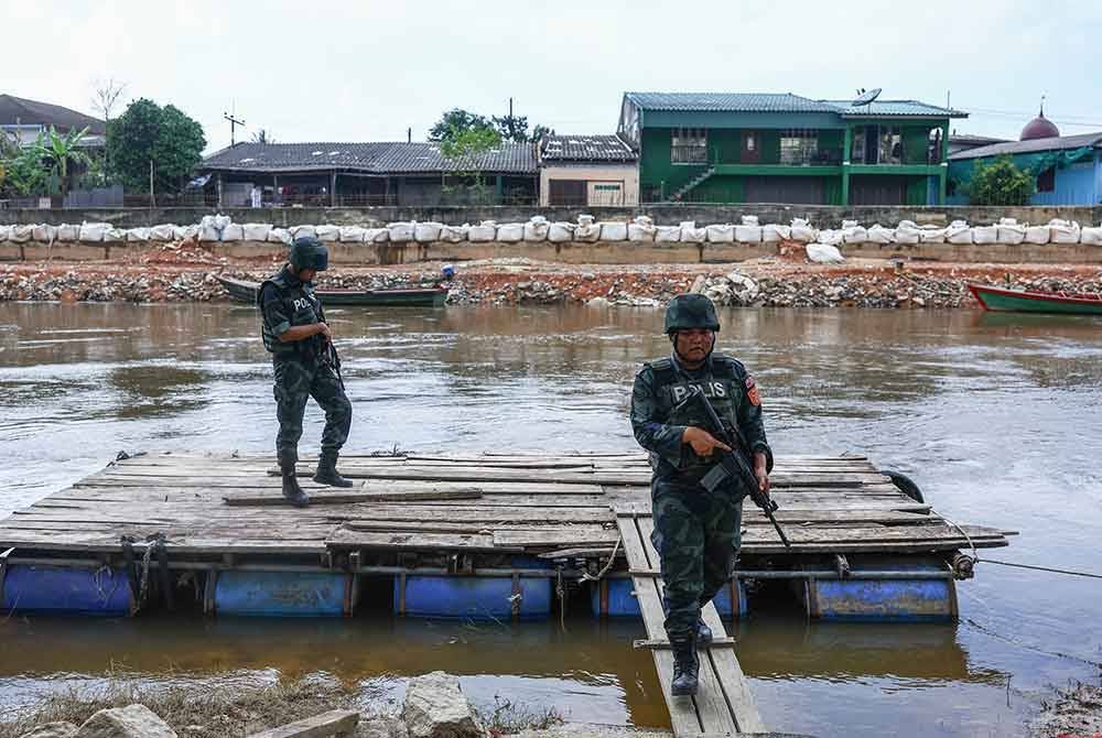 Sebanyak 90 peratus aktiviti dan jenayah rentas sempadan menggunakan pangkalan haram di Sungai Golok berjaya ditangani pihak berkuasa sejak penguatkuasaan itu dilaksanakan pada 1 Disember lalu.