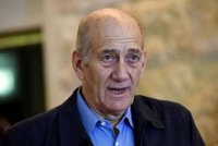 Ehud Olmert menolak cadangan Presiden AS, Donald Trump untuk mengambil alih Gaza.