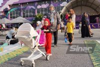 Sebahagian pengunjung yang membawa ahli keluarga untuk menyertai Iftar Ala Madinah @Karangkraf. - FOTO : SINAR HARIAN/ ROSLI TALIB