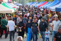 Setiap kali Ramadan cukup teruja melihat anak bangsa berlumba-lumba mempamerkan semangat keusahawanan masing-masing. Gambar hiasan