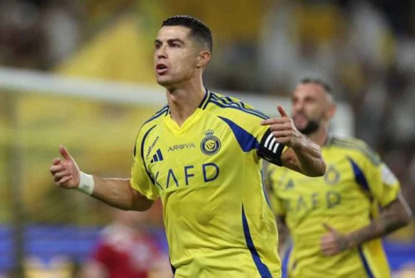 Ronaldo terus tajam meledak gol bersama Al-Nassr.